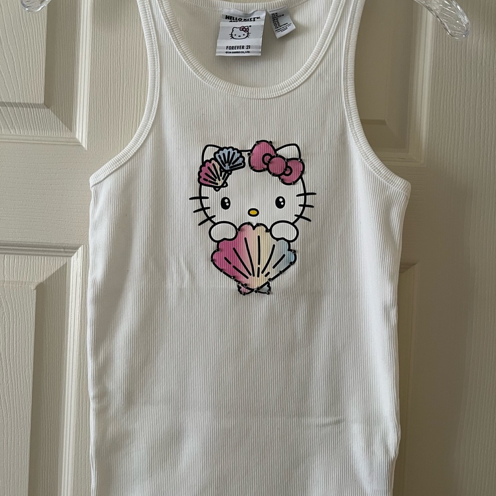 NWOT Hello Kitty White Tank Top M